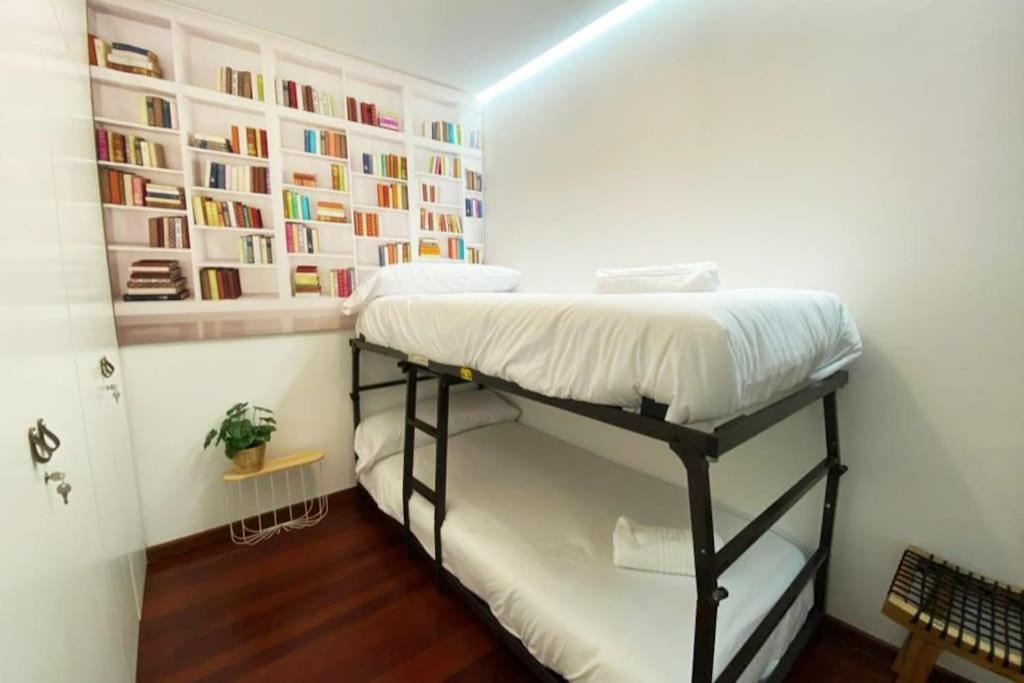 شقة Apartamento 2H 2B En El Centro Con Garaje آكورونيا المظهر الخارجي الصورة